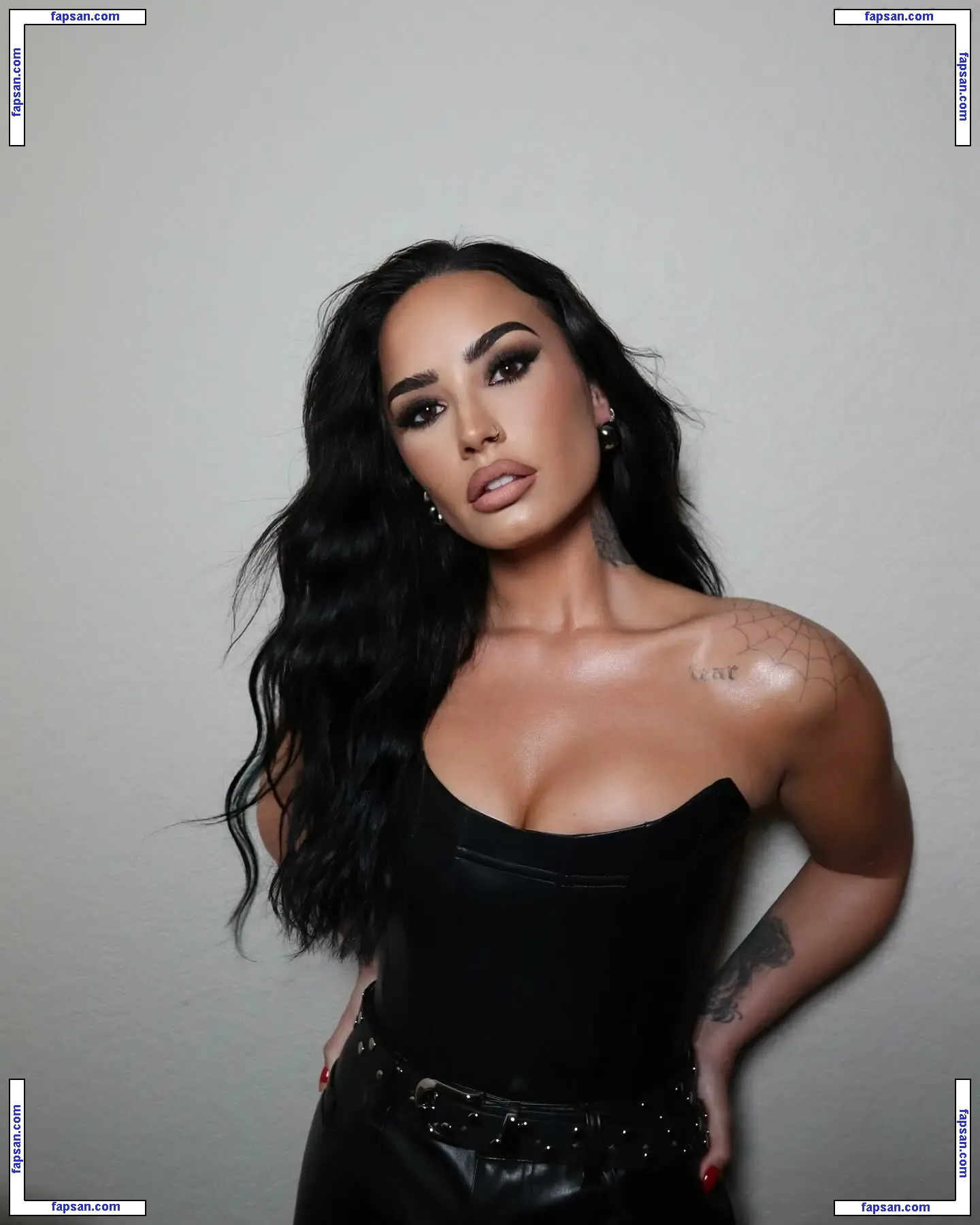 Demi Lovato nude photo #1751 from OnlyFans