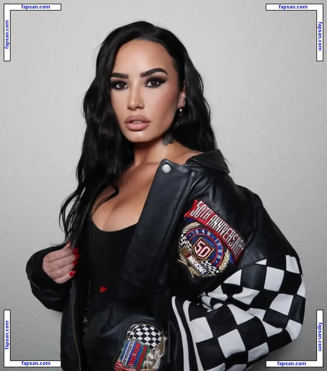 Demi Lovato nude photo #1758 from OnlyFans