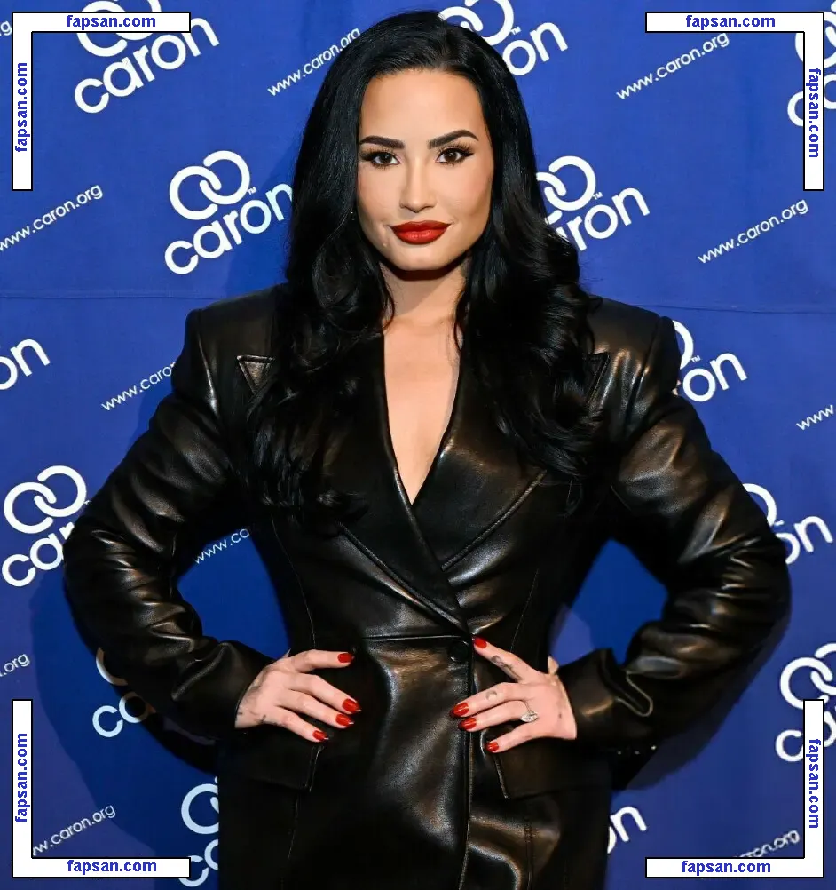 Demi Lovato nude photo #1760 from OnlyFans