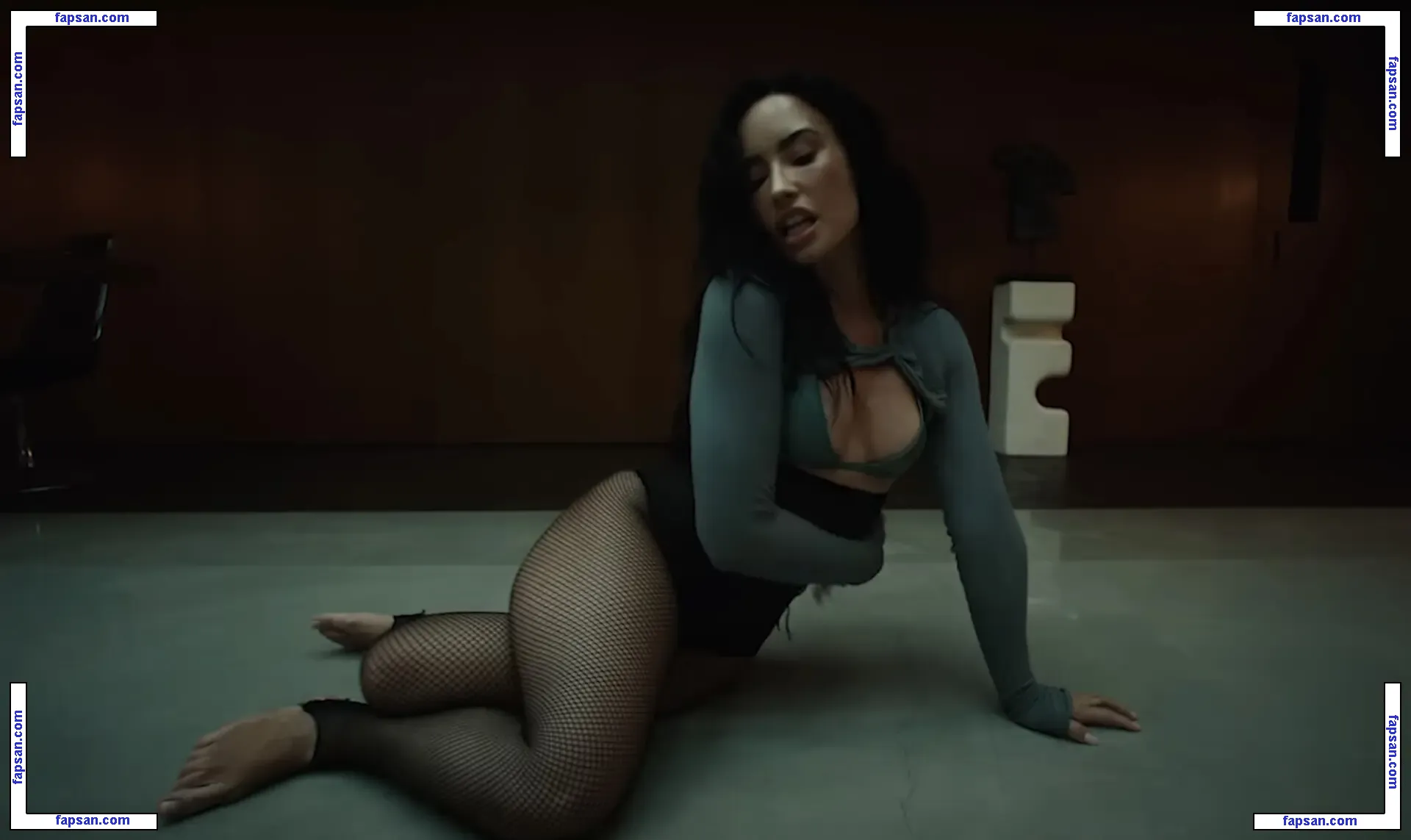 Demi Lovato nude photo #1789 from OnlyFans