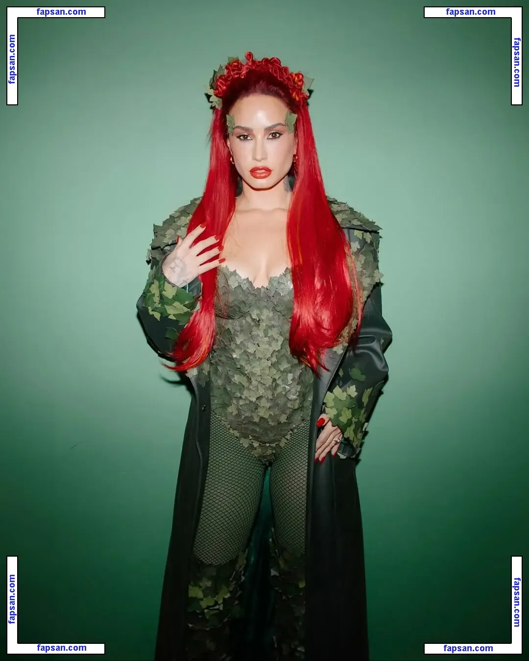 Demi Lovato nude photo #1819 from OnlyFans