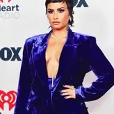 Demi Lovato голая #1013