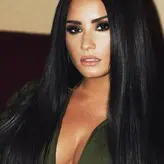 Demi Lovato голая #1122