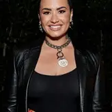Demi Lovato голая #1136