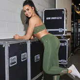 Demi Lovato голая #1165