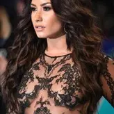 Demi Lovato голая #1174