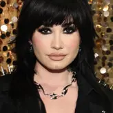 Demi Lovato голая #1238