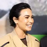Demi Lovato голая #1266