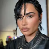 Demi Lovato голая #1413