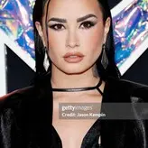 Demi Lovato голая #1452
