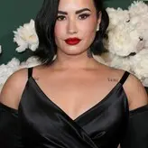 Demi Lovato голая #1513