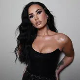 Demi Lovato голая #1756