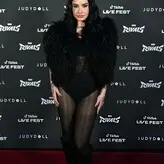 Demi Lovato голая #1855