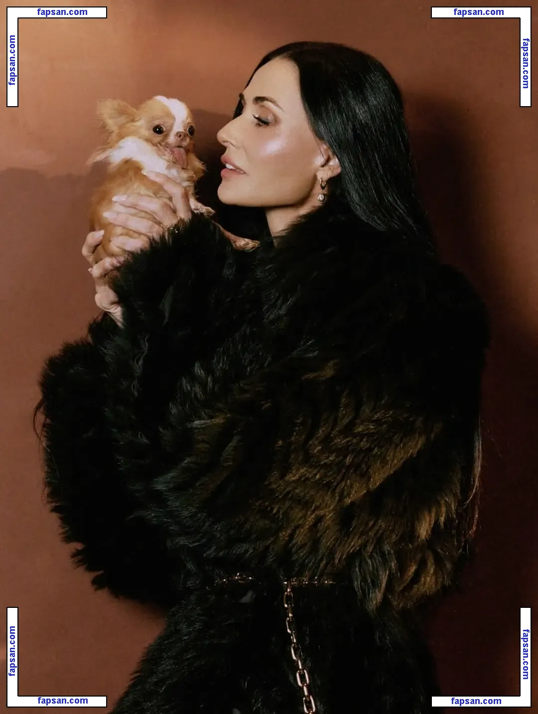 Demi Moore голая фото #0696 с Онлифанс