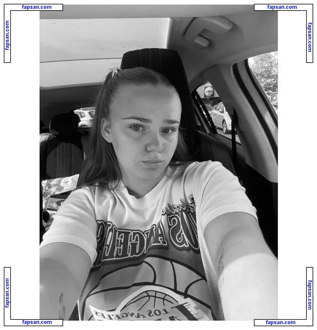 demiprobert голая фото #0002 с Онлифанс