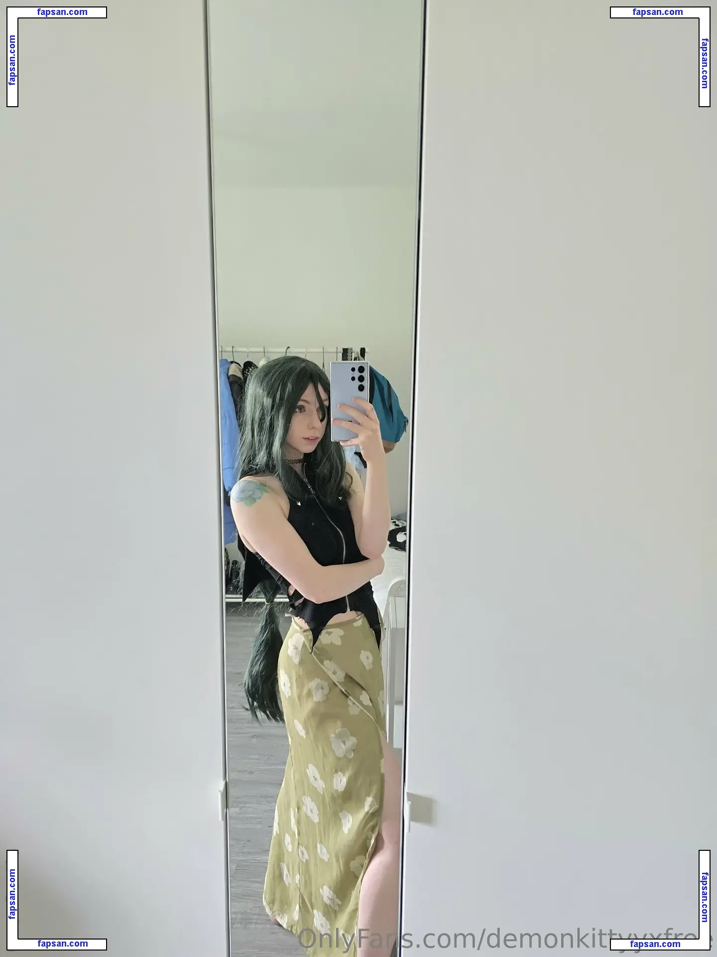 demonkittyyxfree nude photo #0023 from OnlyFans