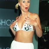 Denise Van Outen голая #0016