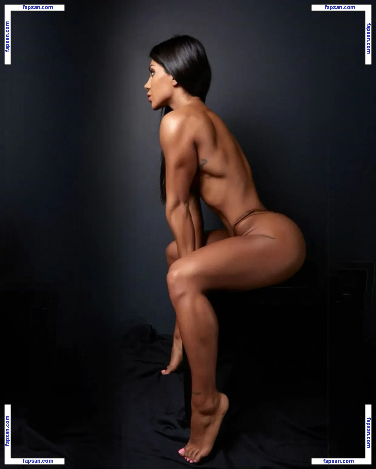 Deniz Say голая фото #0007 с Онлифанс