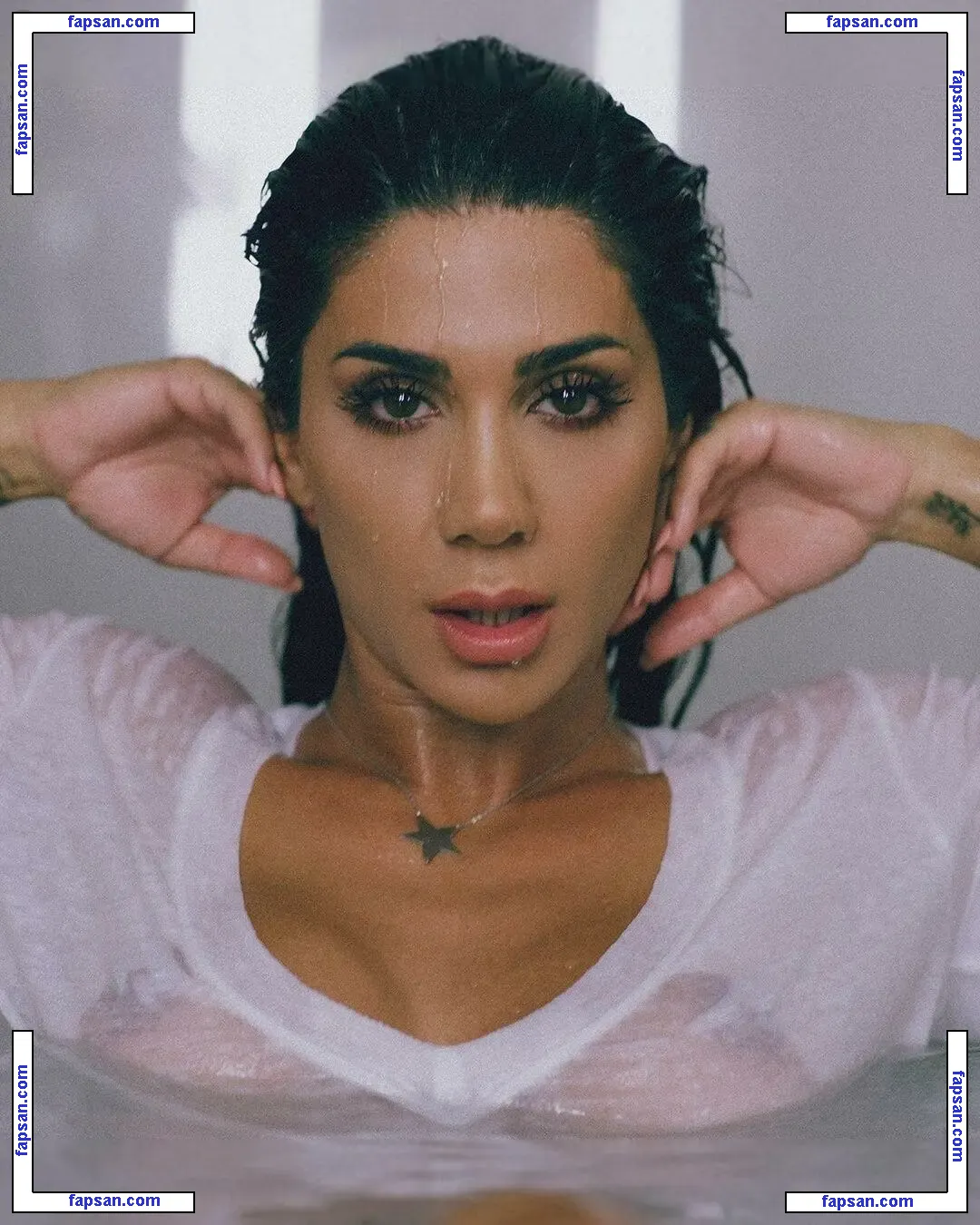 Deniz Say голая фото #0008 с Онлифанс