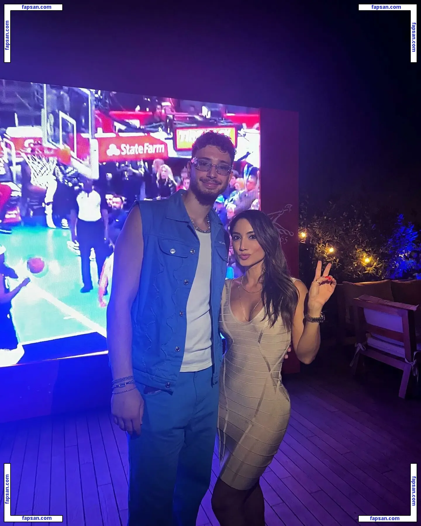 denizzaksoy nude photo #0008 from OnlyFans