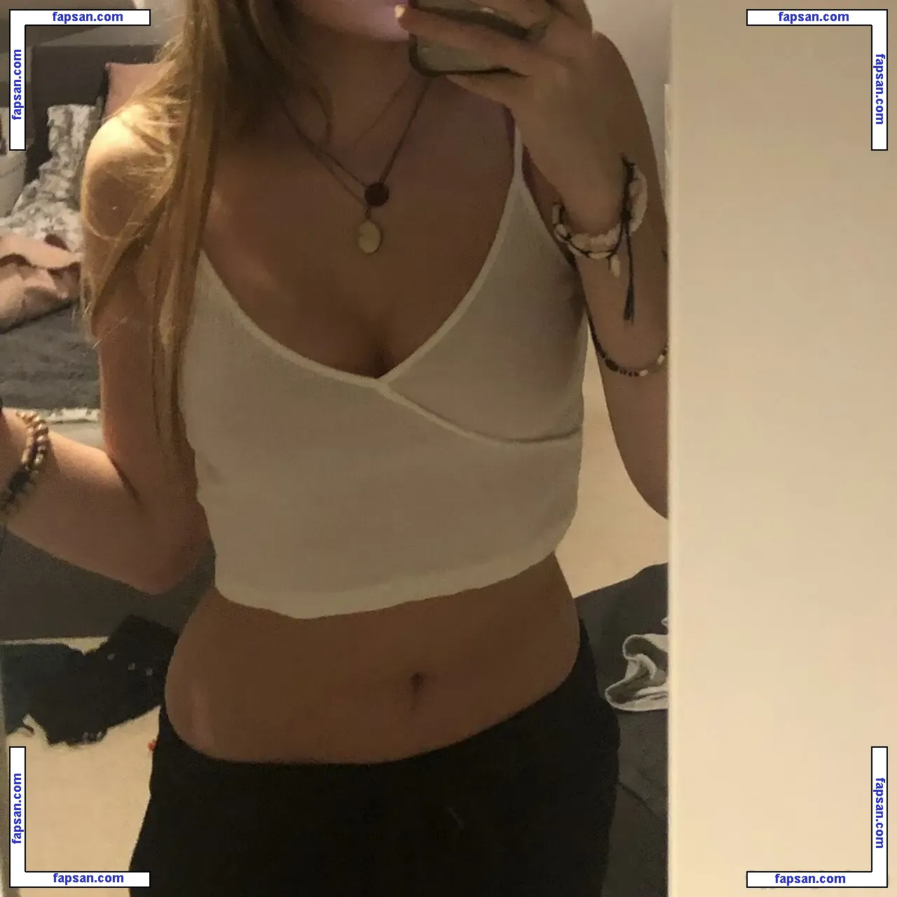 Depop Wins nude photo #0043 from OnlyFans