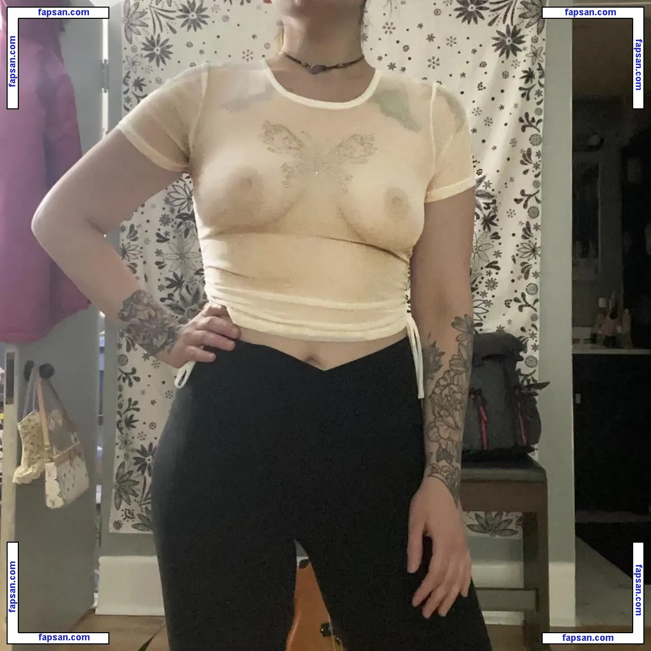 Depop Wins nude photo #0067 from OnlyFans