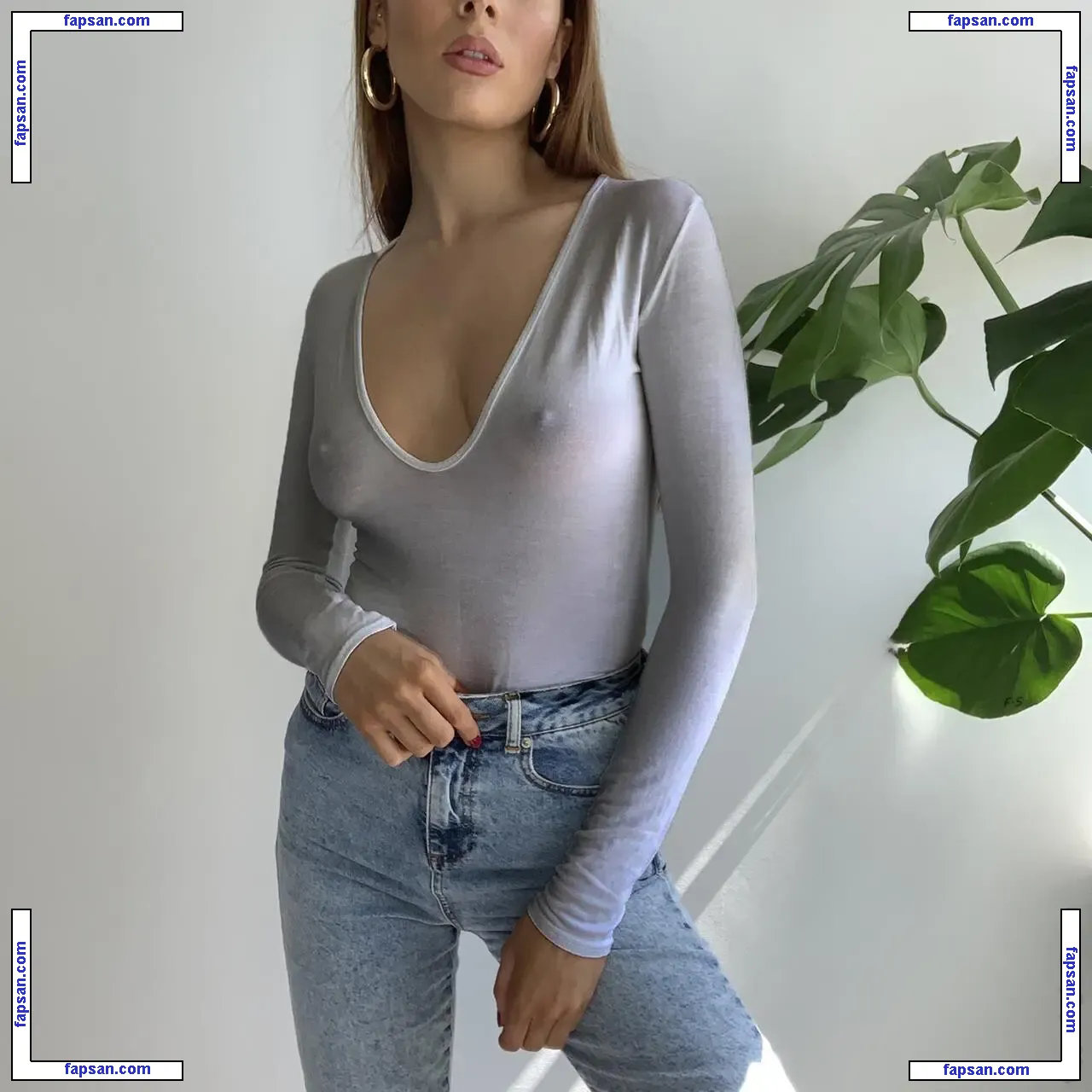 Depop Wins nude photo #0103 from OnlyFans