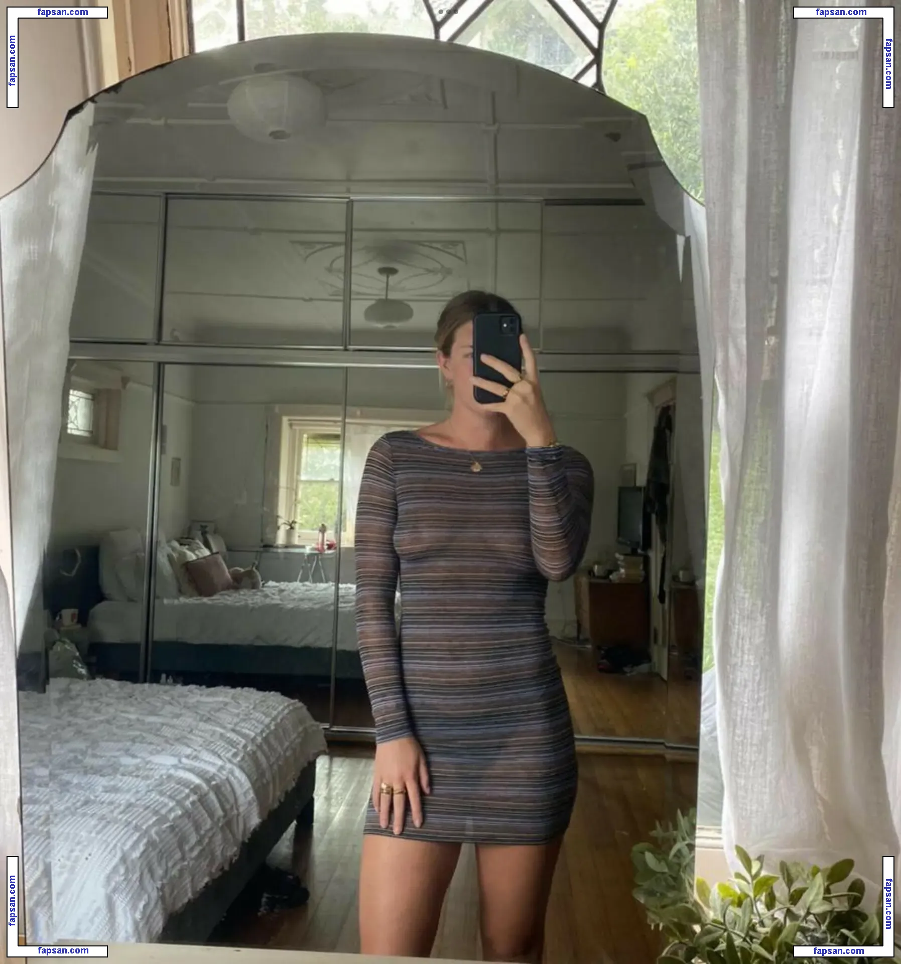 Depop Wins nude photo #0120 from OnlyFans
