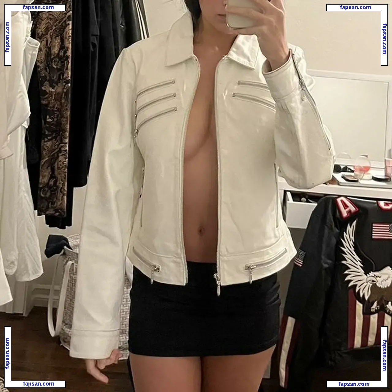 Depop Wins nude photo #0148 from OnlyFans