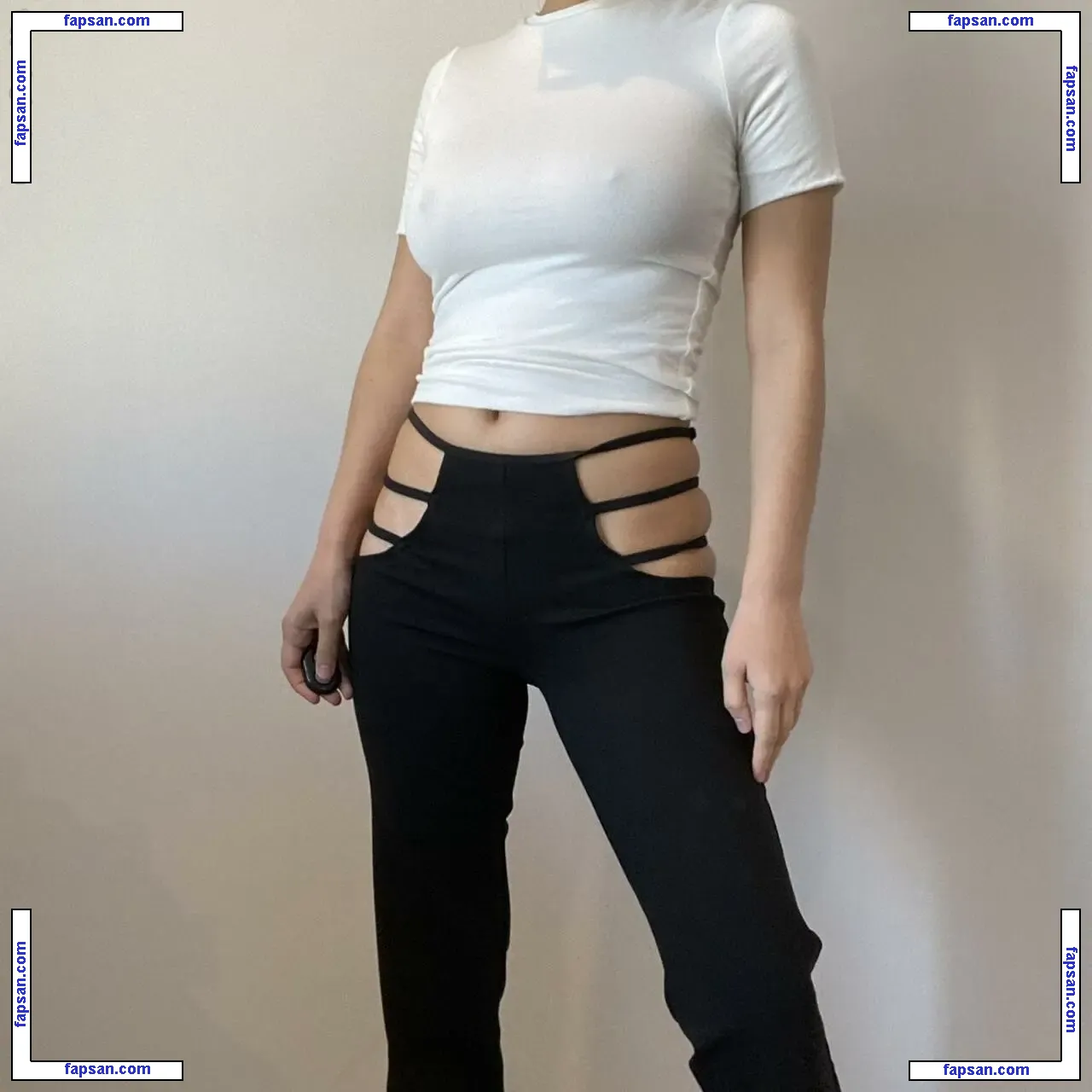 Depop Wins nude photo #0170 from OnlyFans