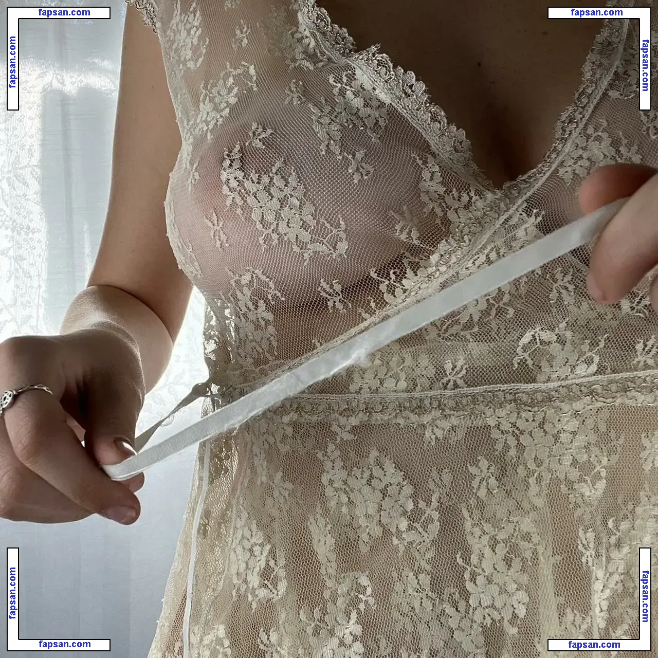 Depop Wins nude photo #0189 from OnlyFans