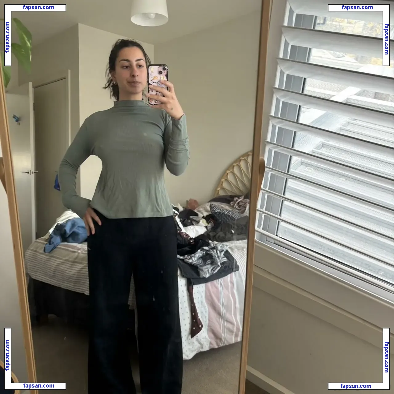 Depop Wins nude photo #0395 from OnlyFans