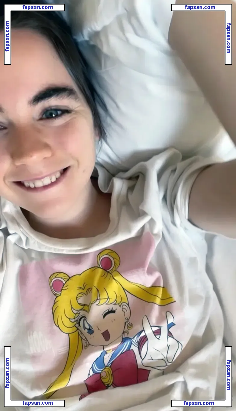 Des Jardins голая фото #0011 с Онлифанс