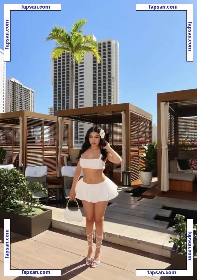 Desvx nude photo #0011 from OnlyFans