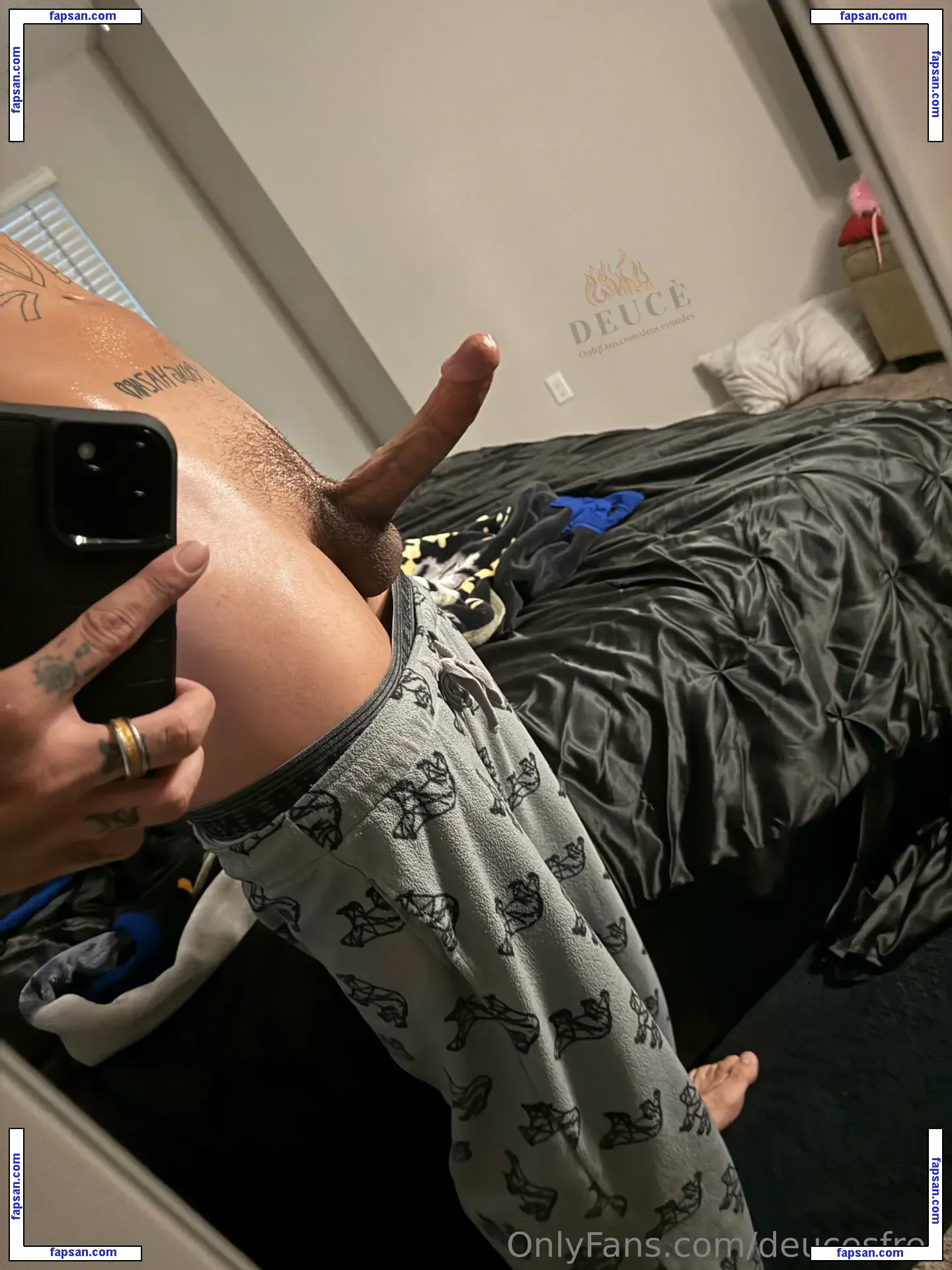 deucesfree nude photo #0003 from OnlyFans