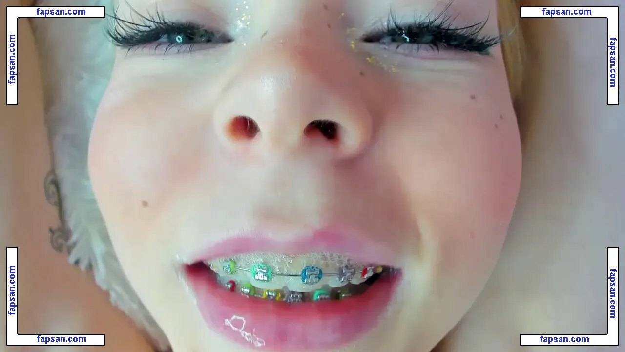 Deva Mari голая фото #0003 с Онлифанс