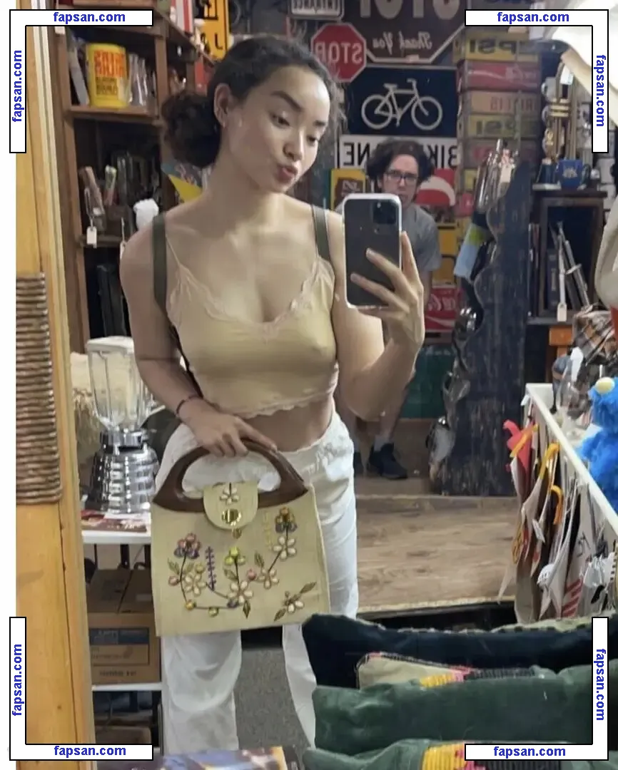 Devorah Ozburn nude photo #0011 from OnlyFans