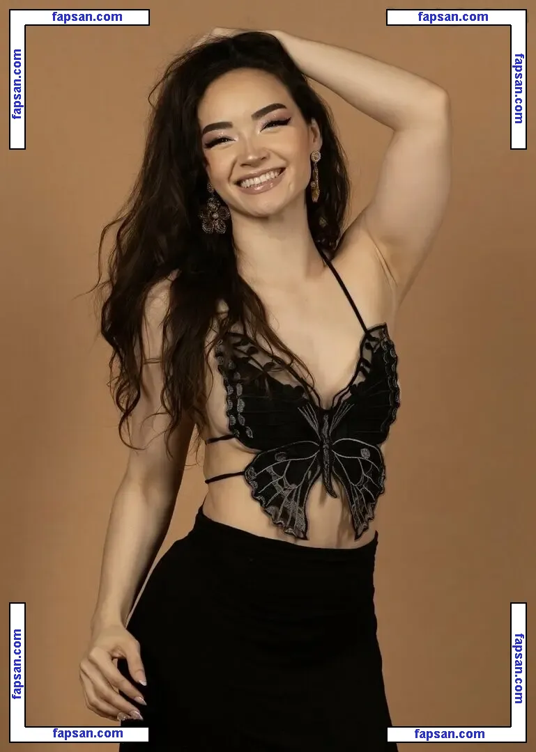 Devorah Ozburn nude photo #0015 from OnlyFans