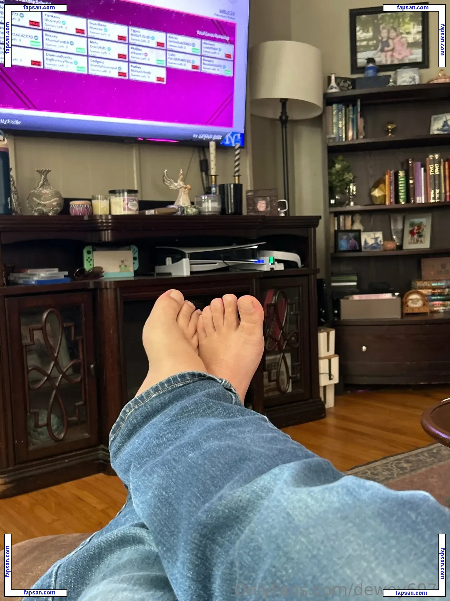 dewey6971 nude photo #0014 from OnlyFans