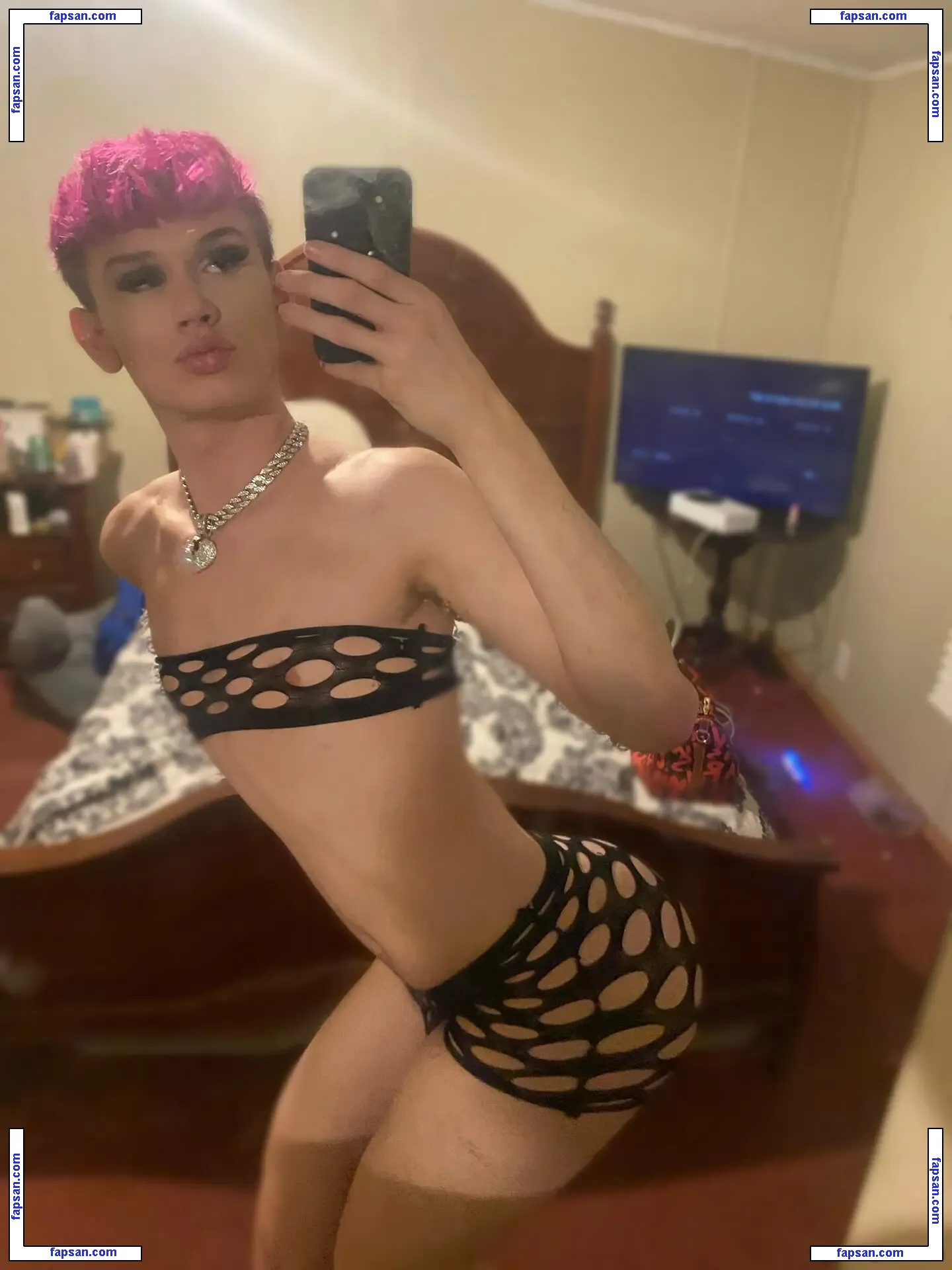 deyluvty nude photo #0004 from OnlyFans