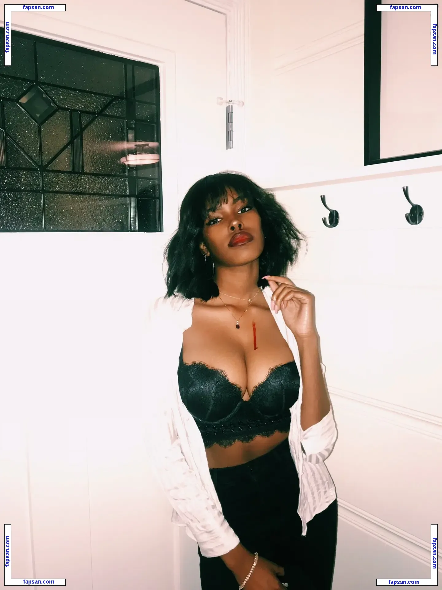 Diamond White nude photo #0013 from OnlyFans