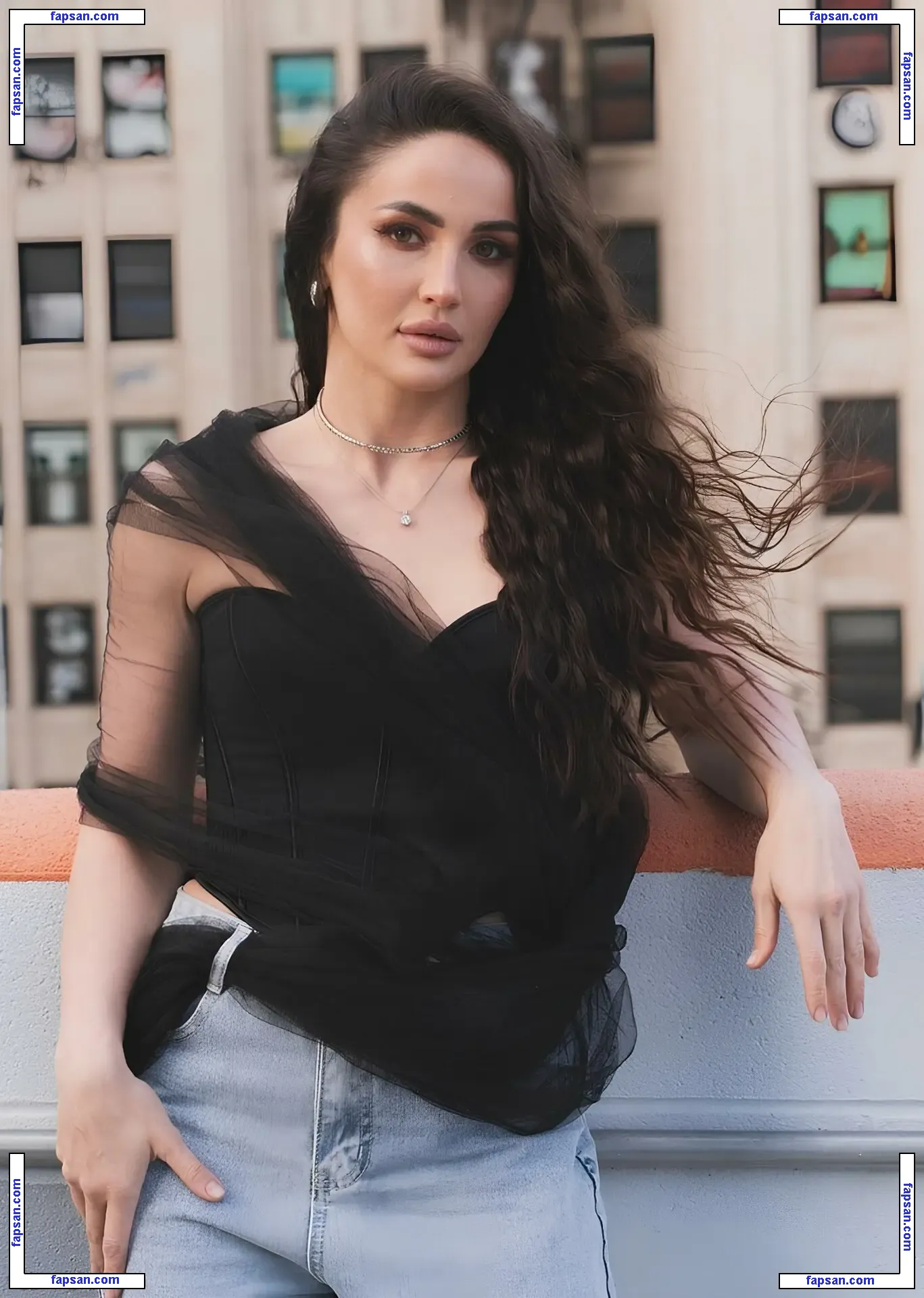 Diana Avsaragova голая фото #0001 с Онлифанс