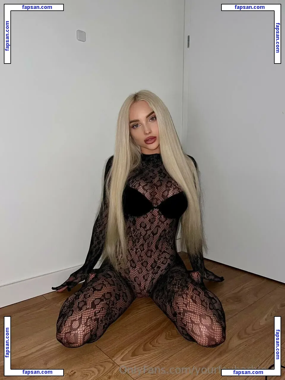 Diana Barbie nude photo #0001 from OnlyFans