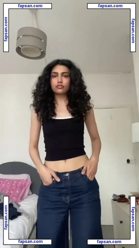 Diana Majeed nude photo #0002 from OnlyFans