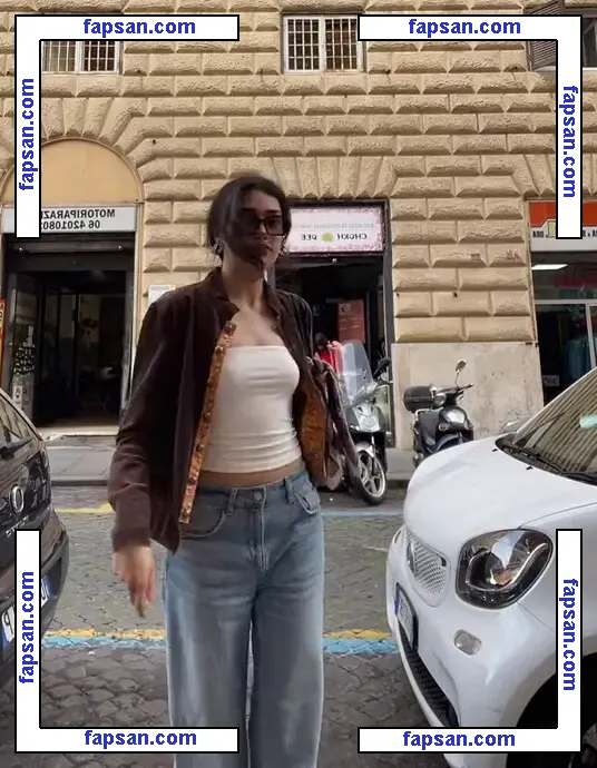 Diana Majeed nude photo #0005 from OnlyFans