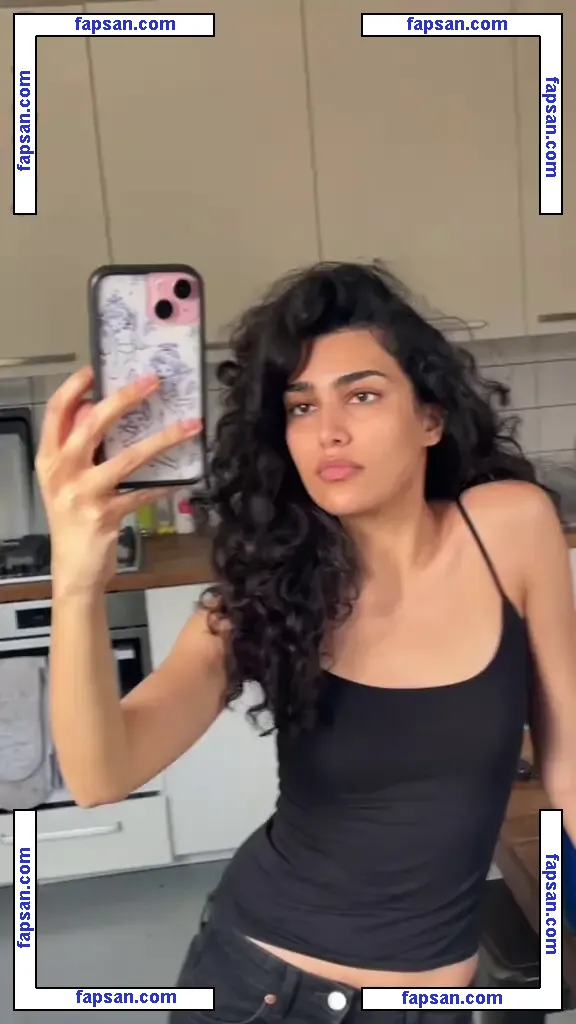 Diana Majeed nude photo #0007 from OnlyFans