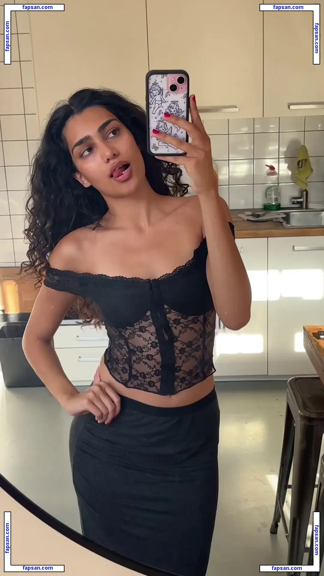 Diana Majeed nude photo #0008 from OnlyFans