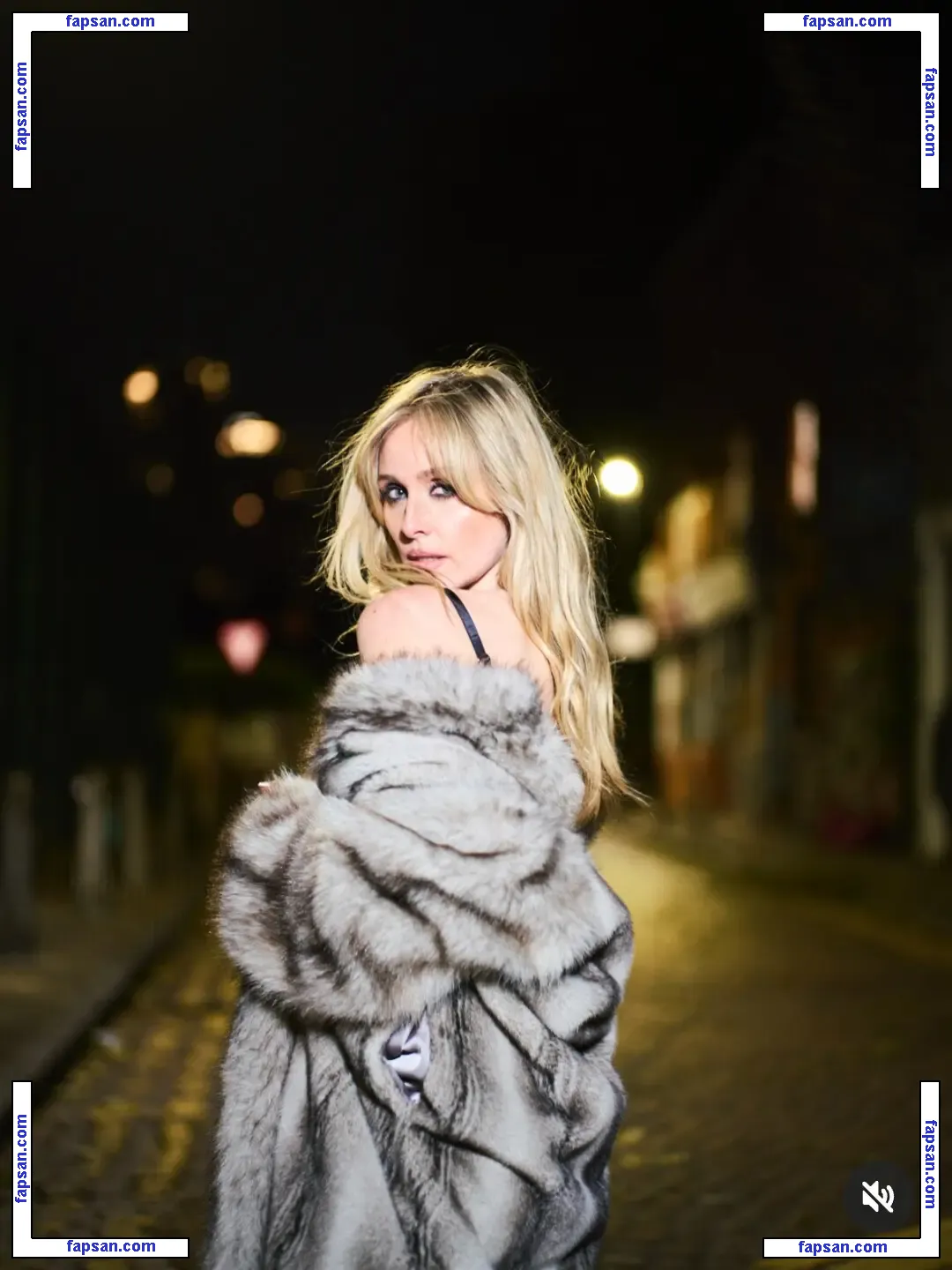 Diana Vickers голая фото #0178 с Онлифанс