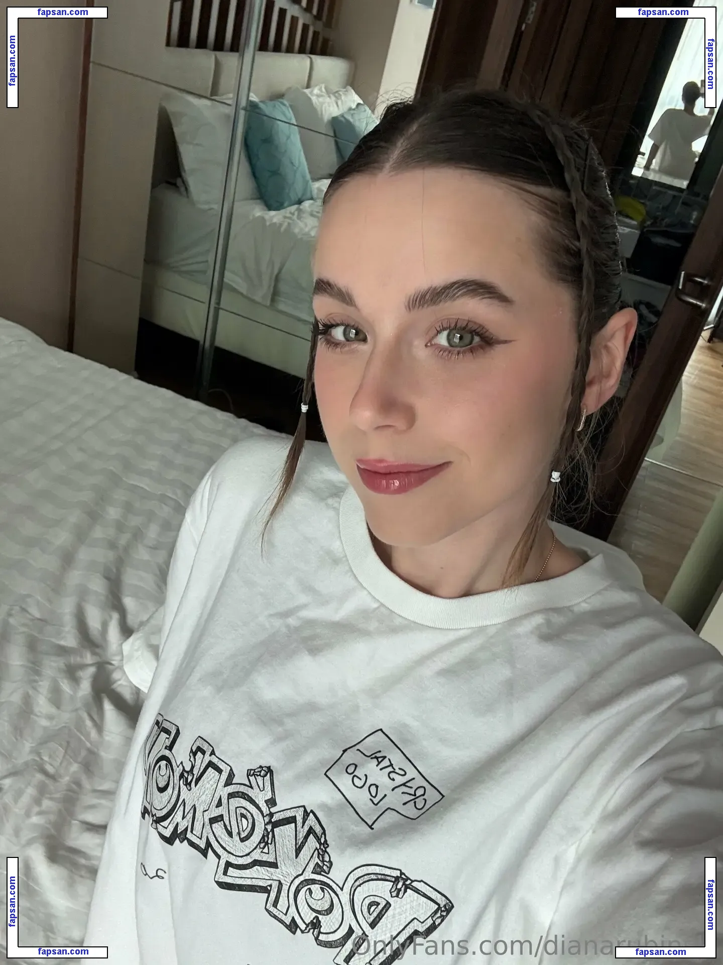 dianarubinski nude photo #0015 from OnlyFans