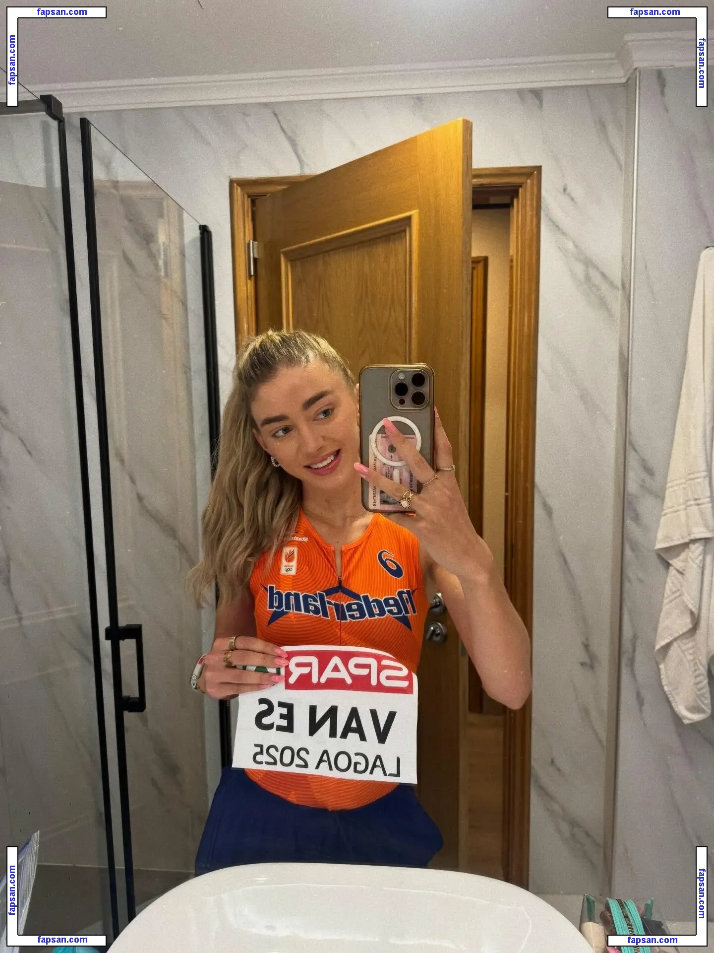 Diane Gabriëlla Van Es голая фото #0004 с Онлифанс